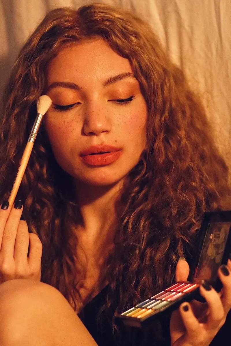 The Benefits of a Professional Makeup Trial Before Your Big Day
